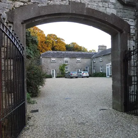 Ross House 3* Galway